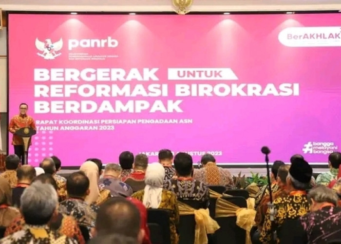 Pemerintah Buka Peluang Tenaga Hobor Jadi PNS