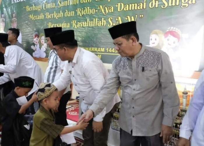 Pengajian Akbar, Santunan Anak Yatim dan Pengukuhan Pengurus MUI Desa se-Kecamatan Simpang 