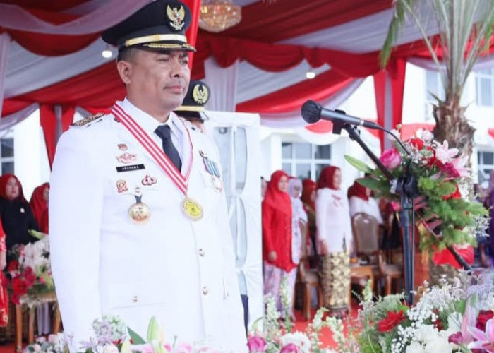Khidmat, Bupati OKU Selatan Pimpin Upacara Detik-Detik Proklamasi HUT ke-80 RI