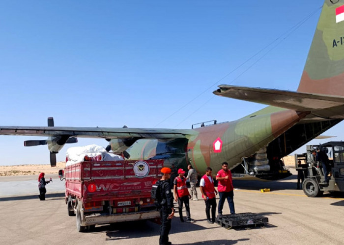Bantuan Indonesia Untuk Palestine Tiba di Bandara El Arish Mesir