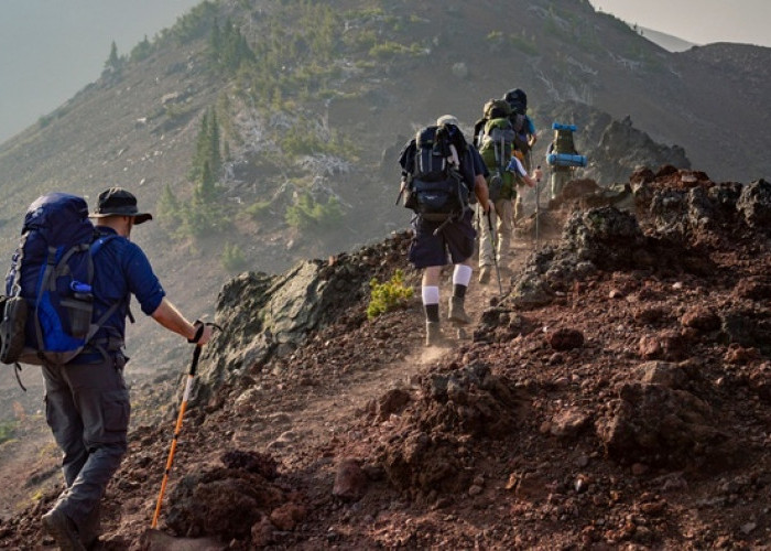 Siapkan Diri dengan Matang, ini 6 Tips Mendaki Gunung Bagi Pendaki Pemula