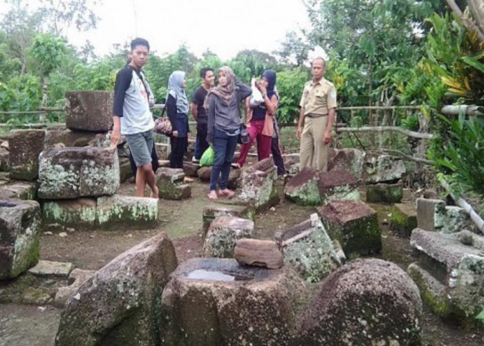 Candi Batu Kebayan OKU Selatan, Sebuah Pesona Mitos dan Kekayaan Budaya yang Tersembunyi 