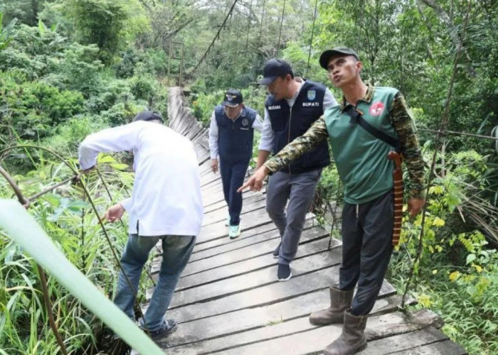 Pemkab OKU Selatan perbaiki jembatan putus penghubung antardesa