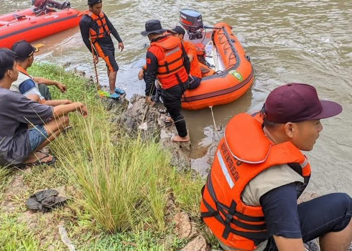 Dua Bocah Hanyut di Sungai Komering, Satu Ditemukan Tewas, Satu Masih Dicari