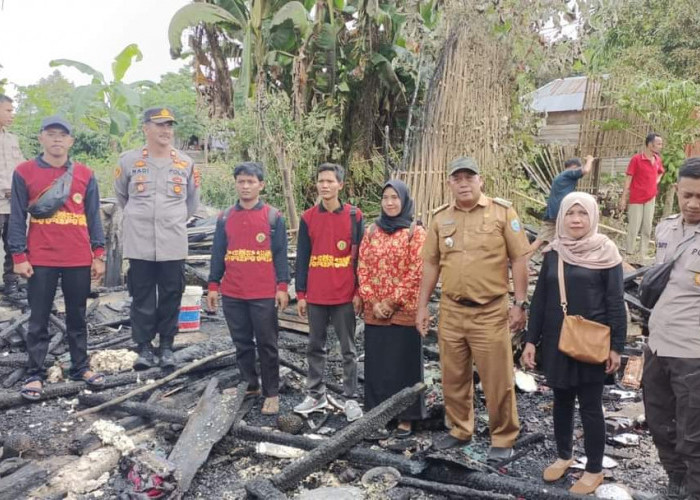 Gerak Cepat Pemkab Langsung Turun Bantu Korban Kebakaran di Desa Sinar Marga Mekakau Ilir