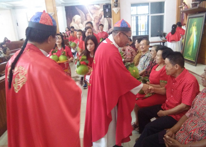 IMLEK DAN RABU ABU 2026: Sikap Umat Katolik di Tengah Dua Tradisi