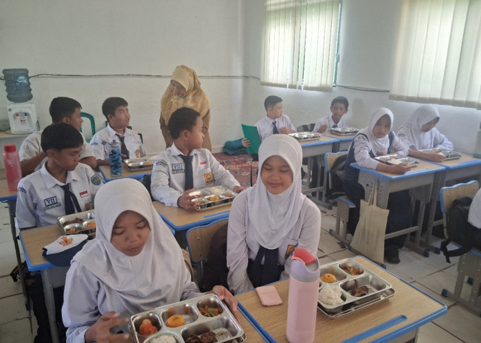 Program Makan Bergizi Gratis Mulai Jalan di OKU Selatan