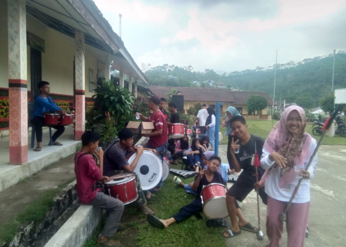 Gali Potensi Seni Siswa, Aktifkan Latihan Marcing Band