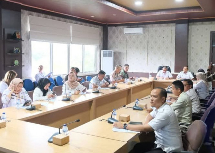 SEKDA OKU SELATAN PIMPIN RAPAT TEKNIS PERSIAPAN SIDANG PARIPURNA ISTIMEWA HUT KE-22