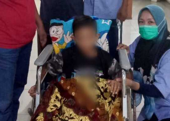 Bocah 9 Tahun Diduga Jadi Korban Malpraktik Oknum Dokter Bedah RS di Prabumulih