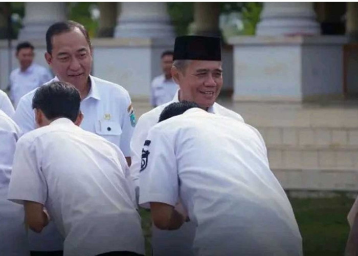 Bukan Sekadar Salaman! Wakil Bupati Ogan Ilir Beri Pesan Menohok untuk Ribuan ASN di Tanjung Senai