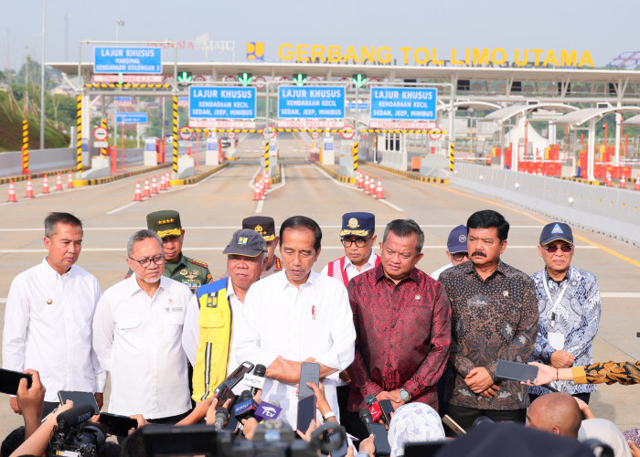 Presiden Jokowi dan Menteri ATR/BPN Hadi Tjahjanto Resmikan Jalan Tol Pamulang-Cinere-Raya Bogor