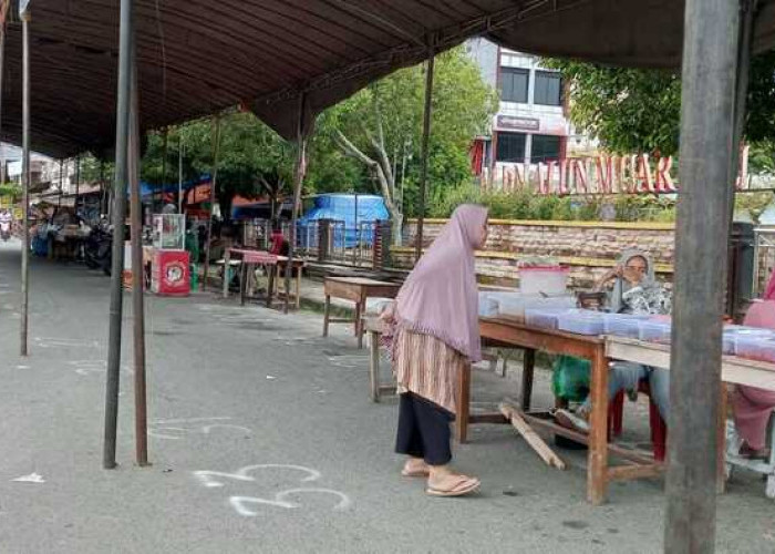 Pasar Bedug Yang Disediakan Pemkab OKU Selatan Ditinggalkan Pedagang