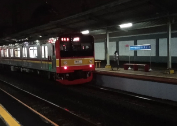 Mahasiswa Menjadi Korban Kereta Hantu Stasiun UI, Kisah Horor di Malam Hari! 