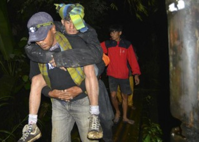 Pengakuan Pendaki Asal Riau Berhasil Selamat dari Erupsi Gunung Marapi