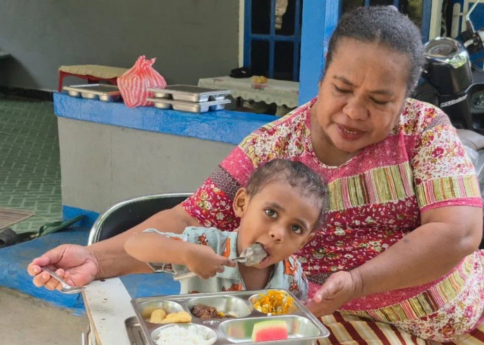Asupan gizi seimbang sebaiknya diberikan pada anak sedini mungkin
