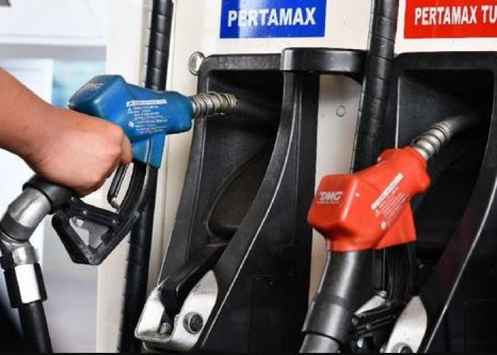 Harga Pertamax Resmi Turun Jadi Rp12.800 per liter