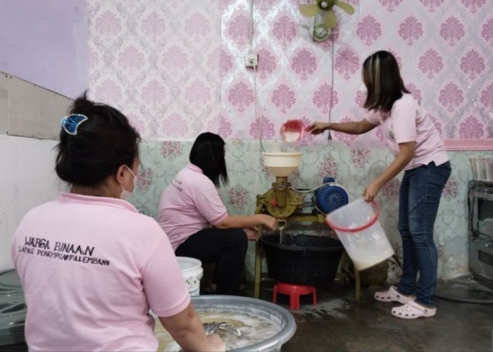 Produktivitas Warga Binaan Lapas Perempuan Palembang Produksi 25 Kg Tempe per Hari