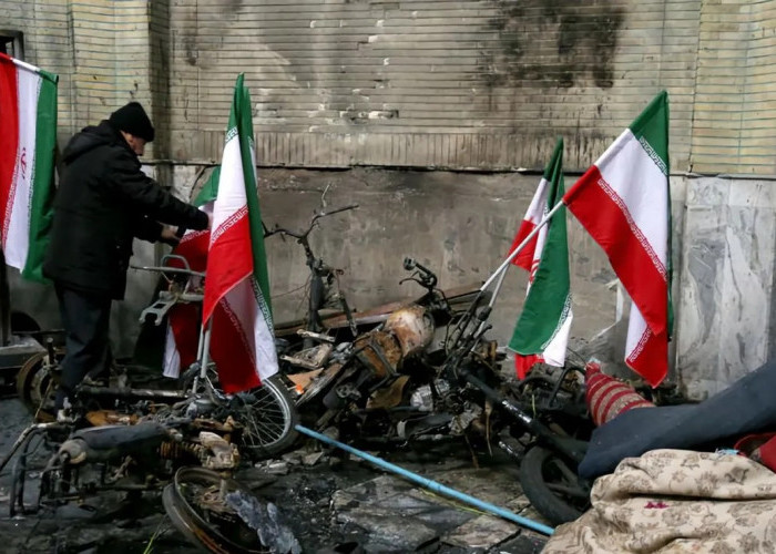 Iran tegaskan tak bahas program rudal, sambut dialog nuklir