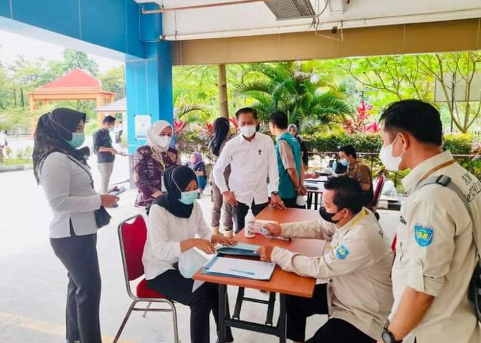 Sekda Tinjau Pelaksanaan Seleksi CPNS Nakes