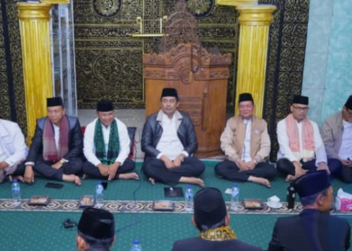 Bupati Abusama Hadiri Peringatan Nuzulul Qur’an di Pulau Beringin, Serap Aspirasi Warga