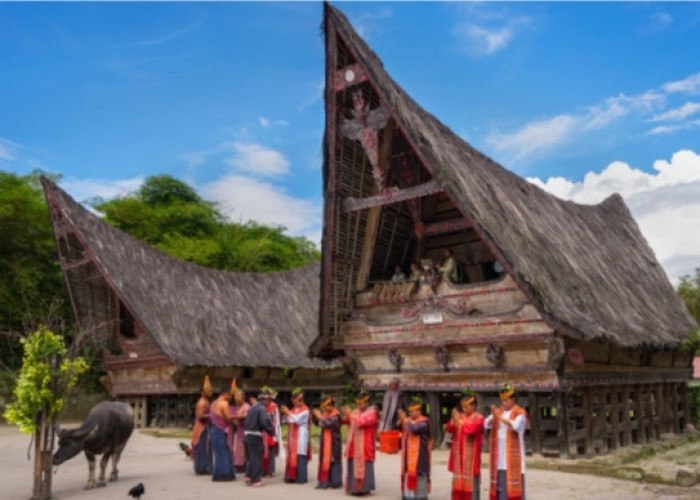 Rumah Bolon, Sebuah Warisan Budaya yang Menakjubkan di Sumatera Utara