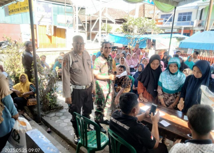 Bantuan Pangan  Beras  20 Kg Mulai Disalurkan Bulog