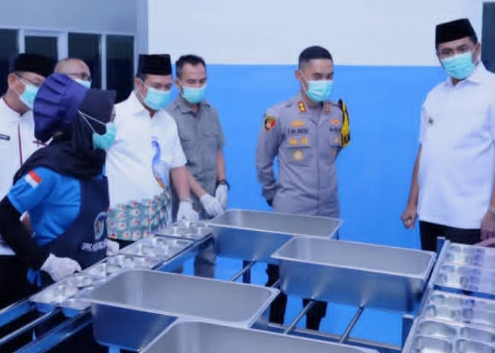 Bupati Abusama Hadiri Launching Dapur Makan Bergizi Gratis SPPG Polres OKU Selatan