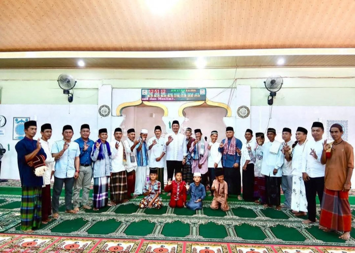Safari Jumat di Desa Blambangan, Bupati OKU Selatan Ajak Masyarakat Perkuat Keimanan dan Kebersamaan