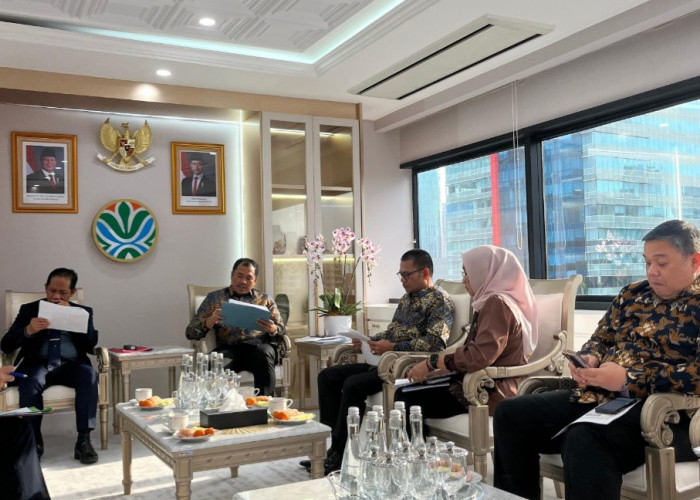 Dua Hari Jemput Bola, Bupati OKU Selatan Sambangi Sejumlah Kementerian Minta Bantuan