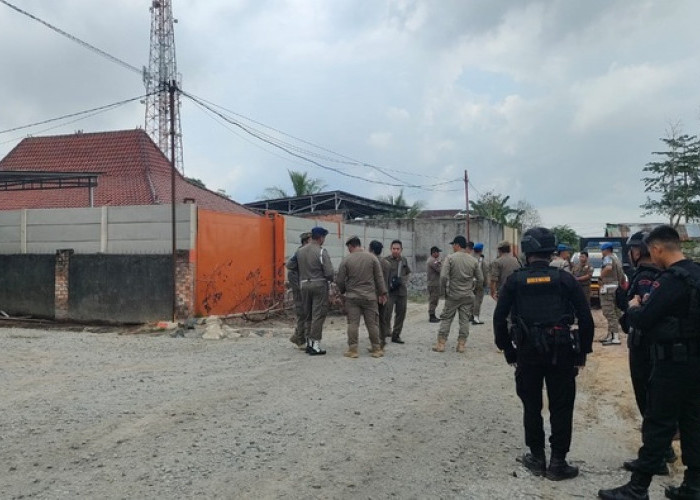 Tim Gabungan Gerebek Gudang Penyimpanan BBM Ilegal di Kabupaten Ogan Ilir