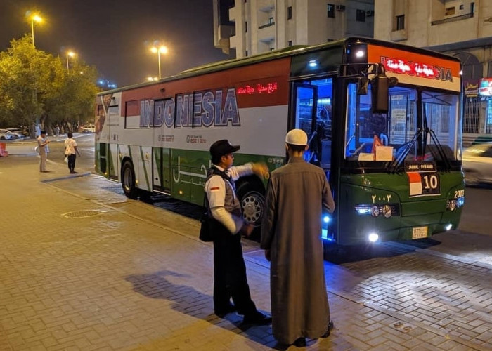 Bus Shalawat 24 Jam, Jemaah Haji Tak Perlu Khawatir Akses Masjidil Haram