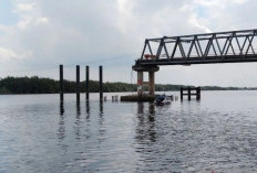 Waspada! BMKG beri peringatan hujan petir di perairan Sungai Musi hari Ini