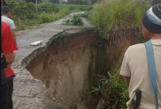 Jalan Amblas Akibat Longsor, Akses Warga Terputus