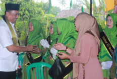 Bupati Abusama Hadiri Pengajian Akbar ke-76 dan Peringatan Isra Mi’raj di Sipatuhu II