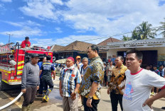 Bupati OKU Selatan Tinjau Langsung Lokasi Kebakaran di Desa Gedung Wani