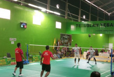 Final Dramatis Kapolres OKUS Cup 2026, Aza–Idin Taklukkan Roby–Toni Lewat Tiga Set