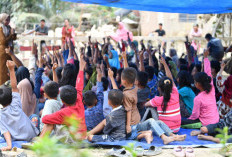 Menjaga Akses Belajar di Tengah Krisis, Ini Dampak dan Tantangan Kebijakan Pendidikan